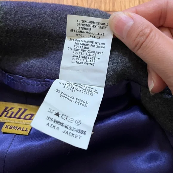 Cute coat 💜 - Picture 2 of 5